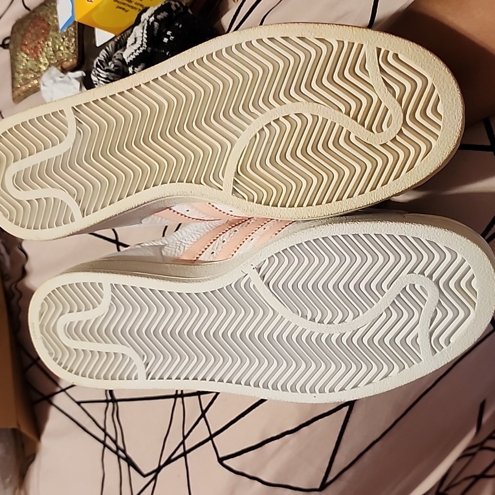 Adidas shelltoe - Picture 2 of 5